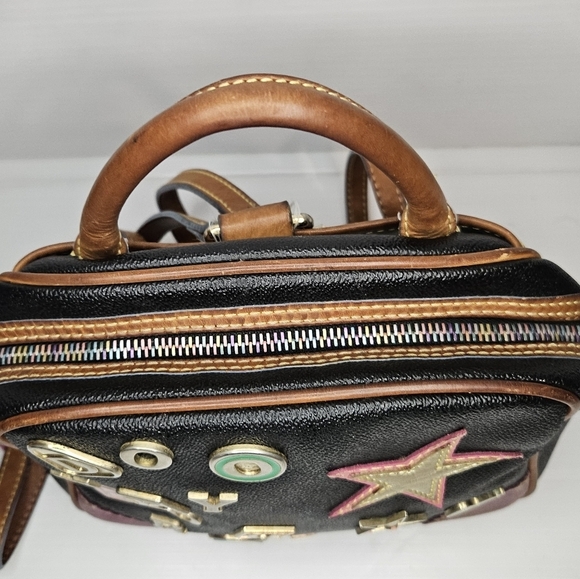 Y2K Dooney&Bourke Square Backpack Purse ,Graffiti Charms, Lindsay Lohan Vintage. main image 16